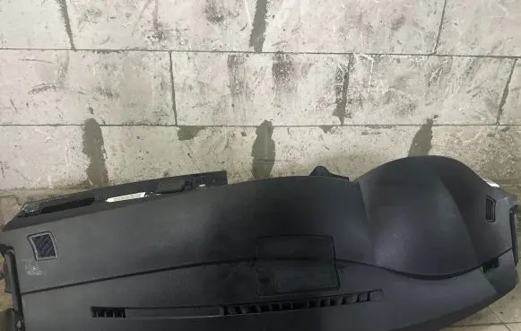 BMW 5 E60 E61 Dashboard
