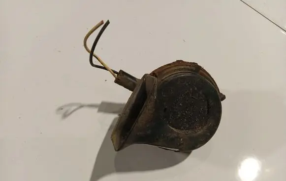 Renault Laguna I Horn signal