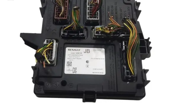 Renault Captur II Comfort/convenience module 284B19561R