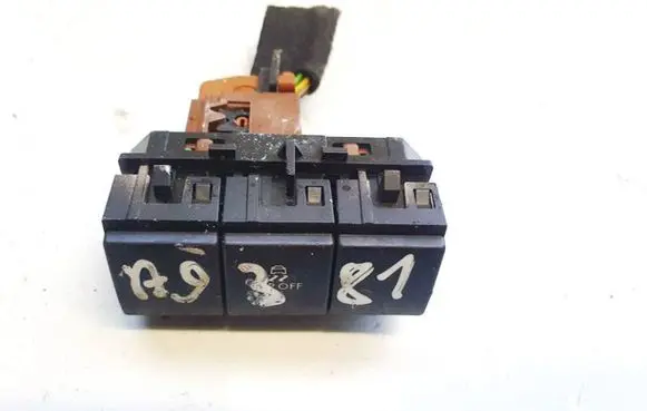 Peugeot 3008 I ESP (stability program) switch r020100603 r02010-06-03