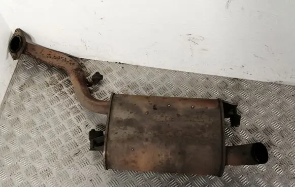 Toyota Corolla Verso AR10 Muffler/silencer 174300R020