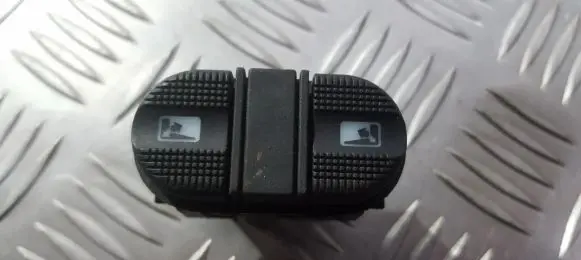 Ford Galaxy Electric window control switch 95vw14a157aaw 95vw14a157