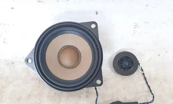 BMW X4 G02 Panel speaker 6809628 6809630