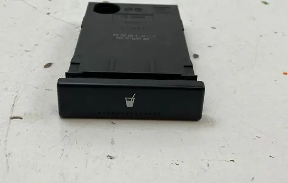 Ford Galaxy Cup holder front 7M5858601B