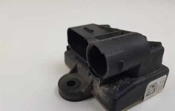 Mercedes-Benz A W176 Glow plug pre-heat relay A6519002203