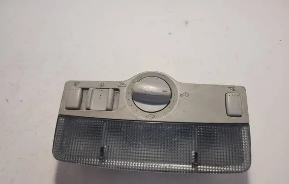 Volkswagen PASSAT B5 Front seat light 3B0947105A