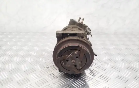 Infiniti FX Air conditioning (A/C) compressor (pump) 92600AC00A