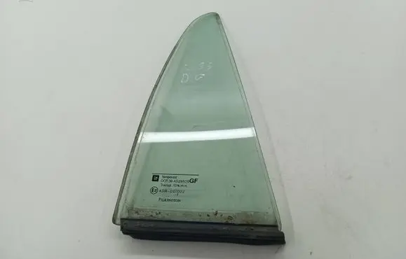Opel Astra G Rear vent window glass 43R007022 DOT36AS2M129