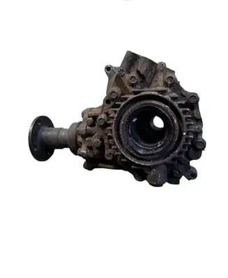 Nissan X-Trail T30 Gearbox transfer box case 