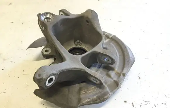 BMW 6 F12 F13 Rear wheel hub 6852893