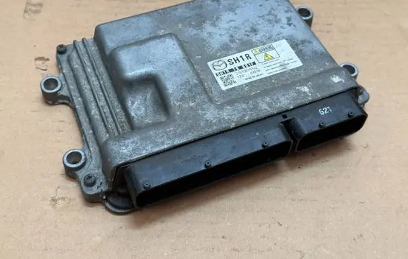 Mazda 6 Engine control unit/module SH1R18881F SH1R 2757005162