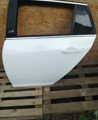 Opel Insignia A Rear door