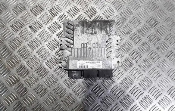 Ford Focus Engine control unit/module BV6112A650NE