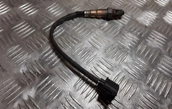 Mercedes-Benz A W169 Lambda probe sensor 0258006749 0045420718 0258006750