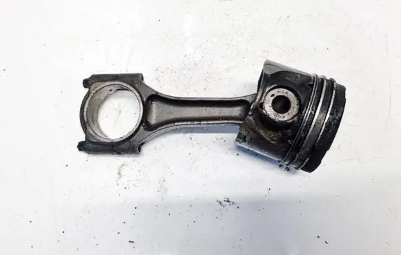 Opel Vectra B Piston with connecting rod