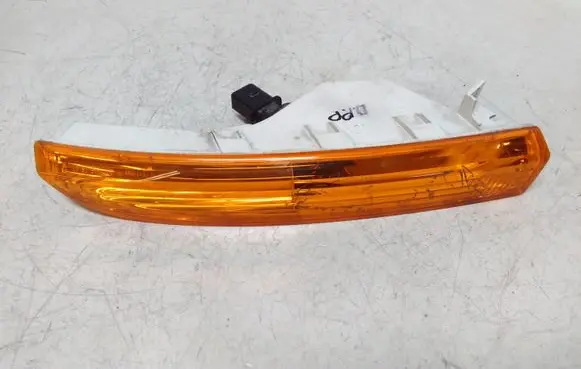 Volkswagen PASSAT CC Front indicator light 3C8953041A