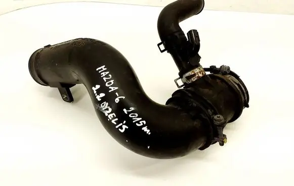 Mazda 6 Intercooler hose/pipe SH0113225 SH0113231