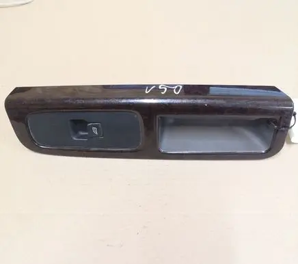 Volvo V50 Electric window control switch 8679667