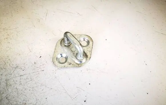 Toyota Corolla Verso E121 Front door lock loop/hook striker 