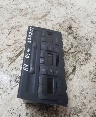 Audi A4 S4 B7 8E 8H Climate control unit 8e0820043