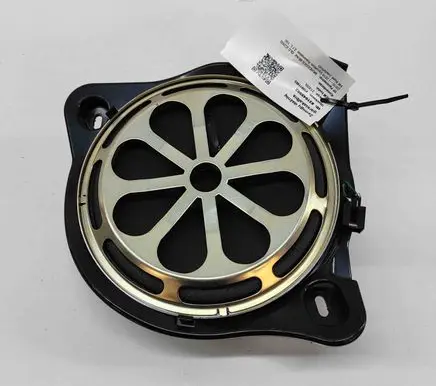 Mercedes-Benz GLC X253 C253 Front door speaker A2058201600