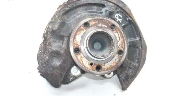 Mercedes-Benz B W246 W242 Rear wheel hub
