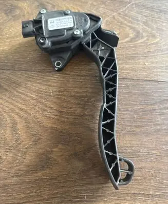 Renault Master III Accelerator throttle pedal 180101626r