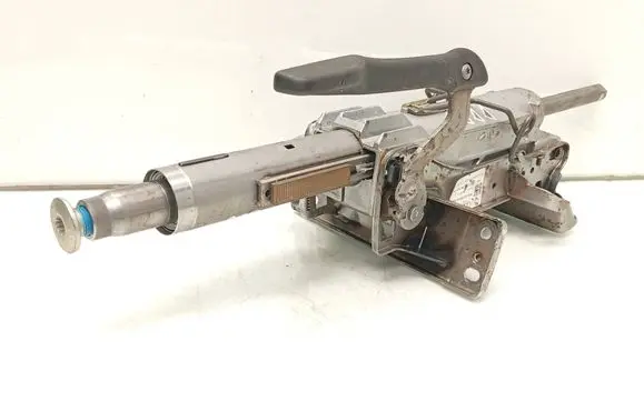 Steering wheel axle