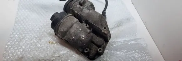 Volvo C70 Oil filter mounting bracket 30677920