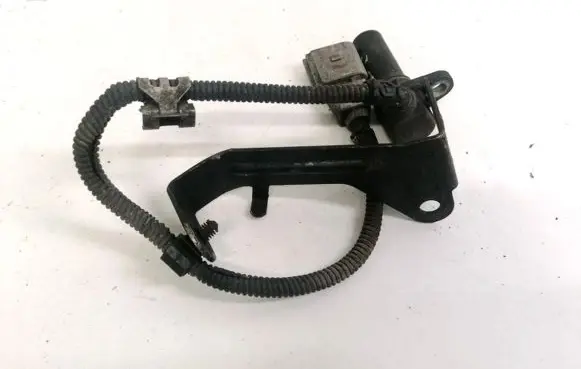 Volkswagen Transporter - Caravelle T4 Crankshaft position sensor 070971502F