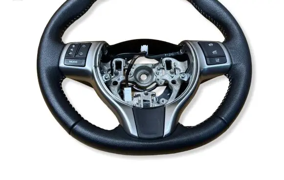 Toyota Yaris Steering wheel 3067440 45100OD49023