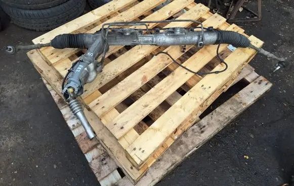 BMW 7 F01 F02 F03 F04 Steering rack 