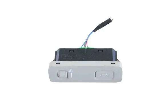 Volvo XC90 Tailgate/boot open switch button 31394548