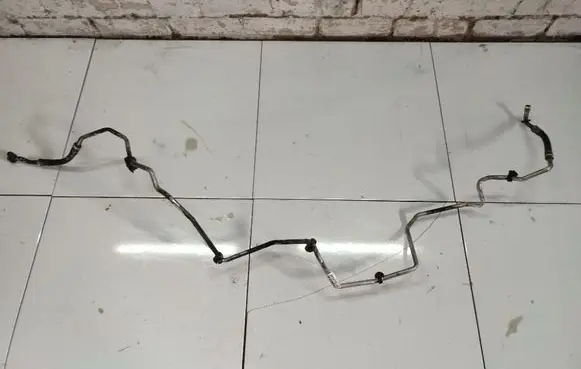 Air conditioning (A/C) pipe/hose
