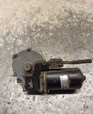 BMW 5 E39 Wiper motor 8360603 404202