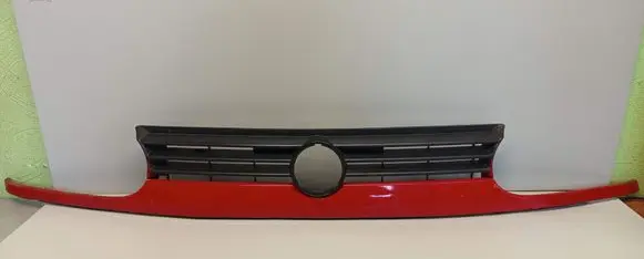 Volkswagen Golf III Front grill 1H6853653