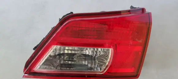 Subaru Outback Tailgate rear/tail lights 