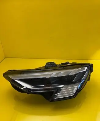 Audi A3 8Y Headlight/headlamp 8Y0941035