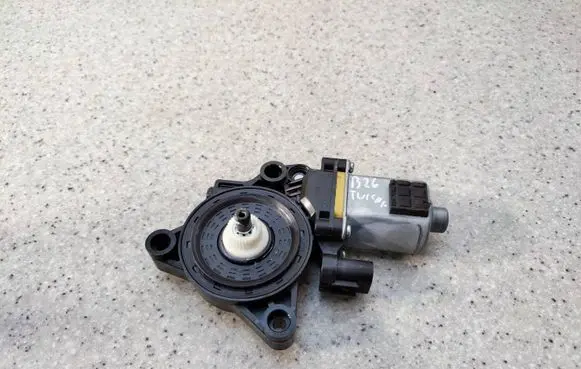 Front door window regulator motor
