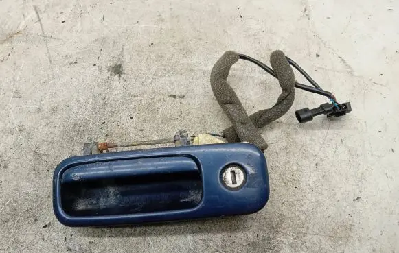 Seat Alhambra (Mk1) Tailgate/trunk/boot exterior handle 6N0827565D