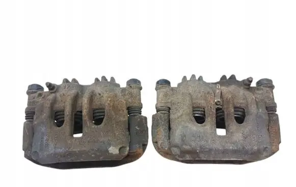 Renault Master III Front brake caliper