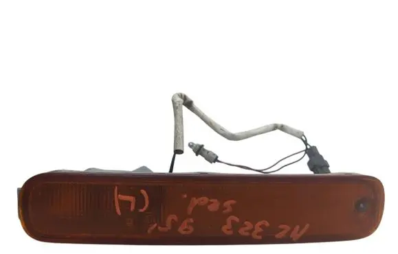 Mazda 323 Front indicator light 21061700