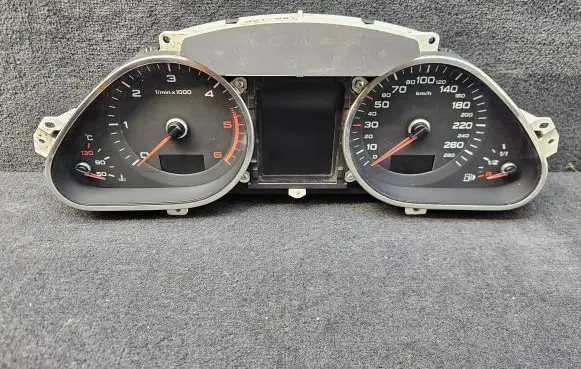 Audi A6 S6 C6 4F Speedometer (instrument cluster) 4F0920933Q 503002321801