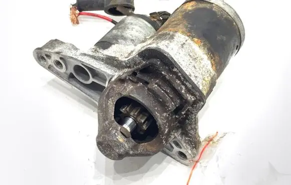 Nissan Juke I F15 Starter motor 23300-1KA1C