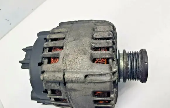 Audi A4 S4 B8 8K Generator/alternator 03G903016G nr1143