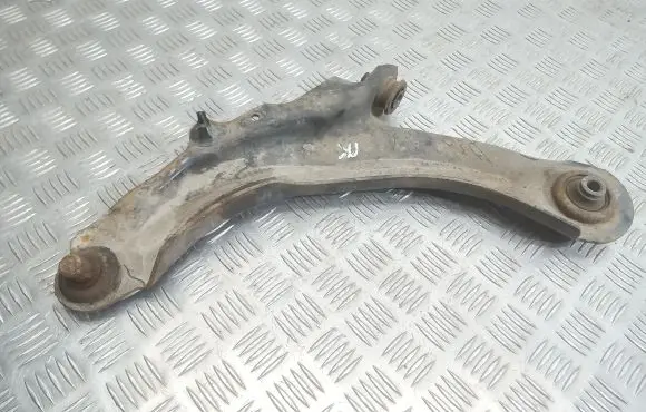 Renault Megane II Front lower control arm/wishbone