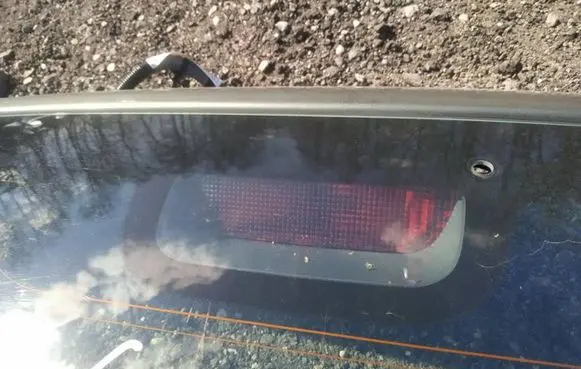 Honda CR-V Third/center stoplight