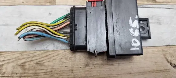 Citroen C4 I Other relay 240107