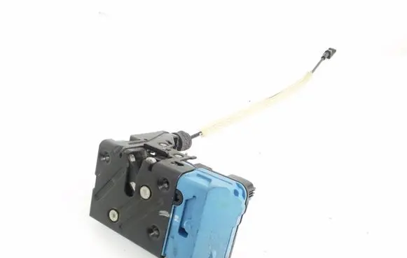 Volvo V70 Front door lock