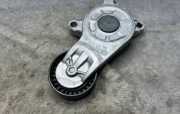 Citroen C3 Front door upper hinge T1526 1611503780